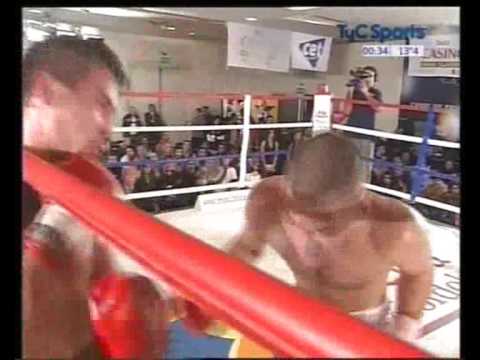 Segunda pelea profesional Oscar coco nuñez 2 de 3