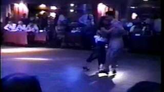 Video thumbnail for Javier Rodriguez y Geraldine Rojas - "Ella es asi" 1/2