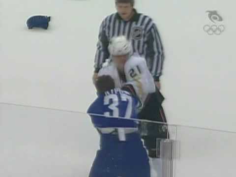 Sheldon Brookbank vs Rick Rypien