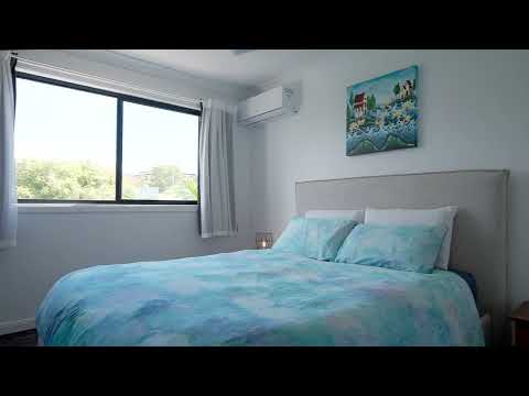 1/9 Mapleton Circuit, Varsity Lakes, QLD 4227, 4 Kuwarto, 2 Banyo, Townhouse