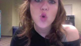 Miley Says Goodbye to Twitter