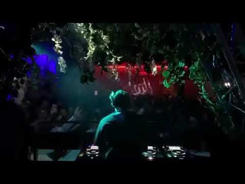 Arado plays „Tomi&Kesh, Dee no - Heavyweight“ at Shake Club