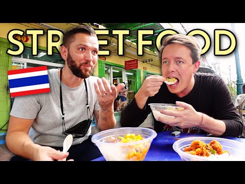 BANGKOK's BEST Alleyways for $3 STREET FOOD ?? @The Roaming Cook