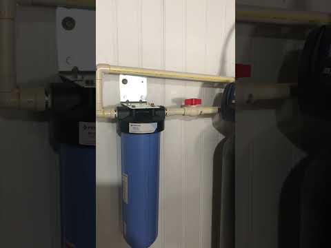 Changing the filter on your Big Blue
