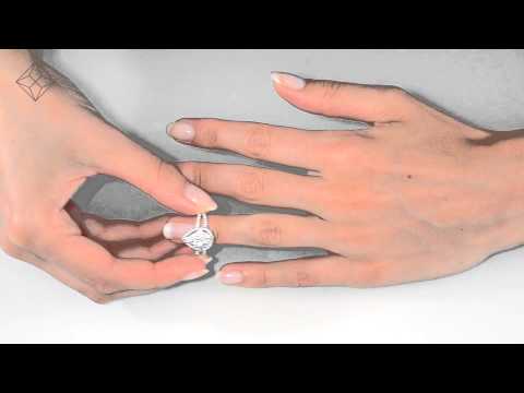 FT77 - Stunning 1ct Diamond and 18K White Gold Cluster Ring