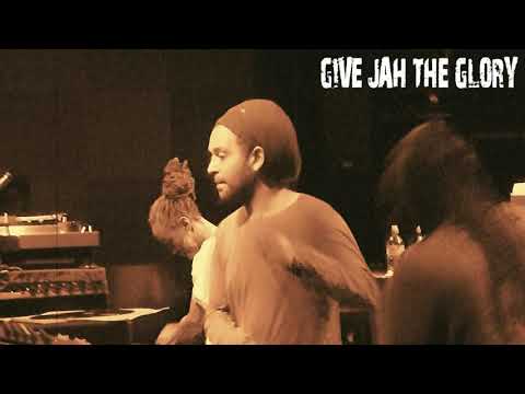 Give Jah The Glory 2014 - Salomon Heritage ▶ ⑦