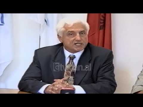 Neritan Ceka konferencë për rrugët - (17 Maj 2000)