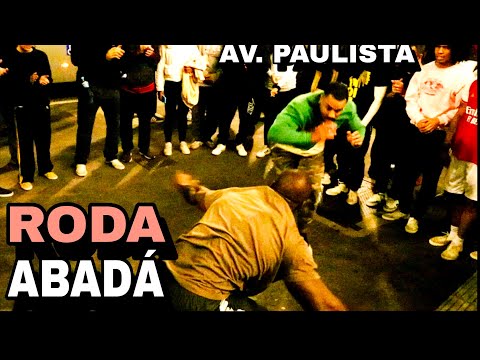 RODA DA AVENIDA PAULISTA GRUPO ABADÁ CAPOEIRA/. SÃO PAULO BRASIL