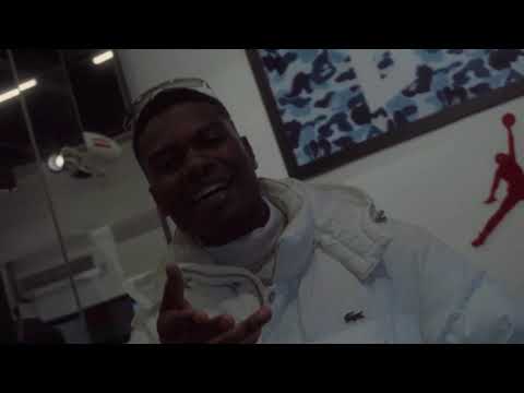 MeninoJazz - QUERO GASTAR 💸 ft. WACCE (Video Clipe Oficial) Prod. LucPuff