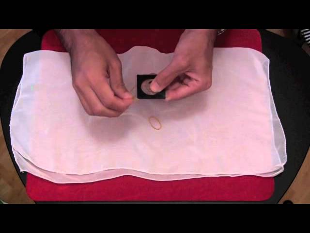 Vídeo relacionado con ZQION Caja sólida para Okito/caja de tragamonedas de 26,8 mm, trucos mágicos, sin tapa, moneda japonesa de 500 yenes, magia, primer plano, ilusiones, trucos, mentalismo, accesorios, moneda, truco
