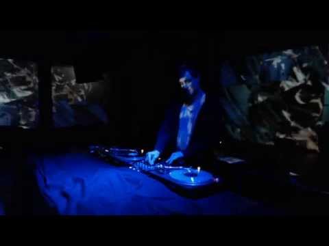 Plug & Lay: BENZON Dj set @ RTS.FM 20.04.2013