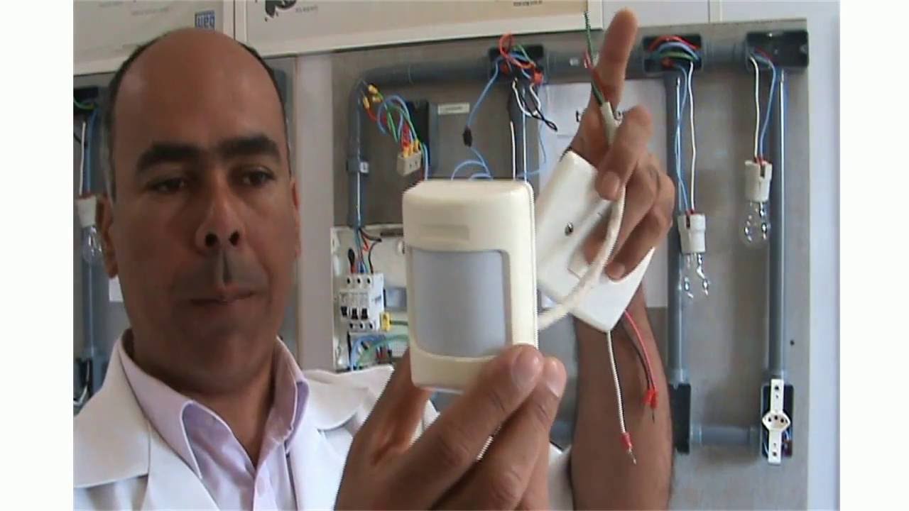 Instalação do Sensor de Presença para Controlar Lâmpadas