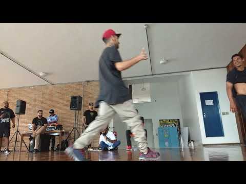 Bboy Portenho vs Bboy Gabriel  MF Battle
