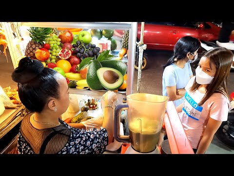 Beautiful Lady Selling Avocado Smoothie - Cambodia's Greatest Street Food