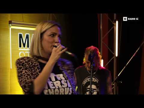 RADIO Si MAIN STAGE – LARA LOVE & SKY – Nisva za skupi