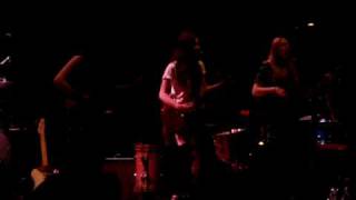 Haim - Figure It Out (The Pageant, St. Louis, MO 04-26-10)