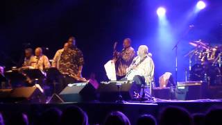 B.B.King. His last performance-The Thrill is gone