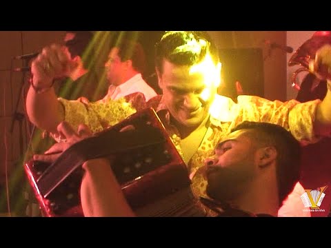 Quién Me Mandó (En Vivo) - Silvestre Dangond & Lucas Dangond (Fiesta Privada)