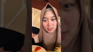 Download lagu Kayla nadira ceng zamzam makin hari makin mesra saja😍 mp3 Download lagu Kayla nadira ceng zamzam makin hari makin mesra saja😍 mp3