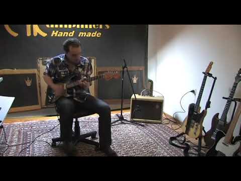 MK Blues Master Strat and delay