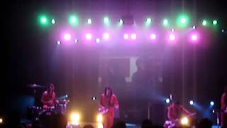 Datarock - The Pretender (Santiago, Chile 26-03-11)