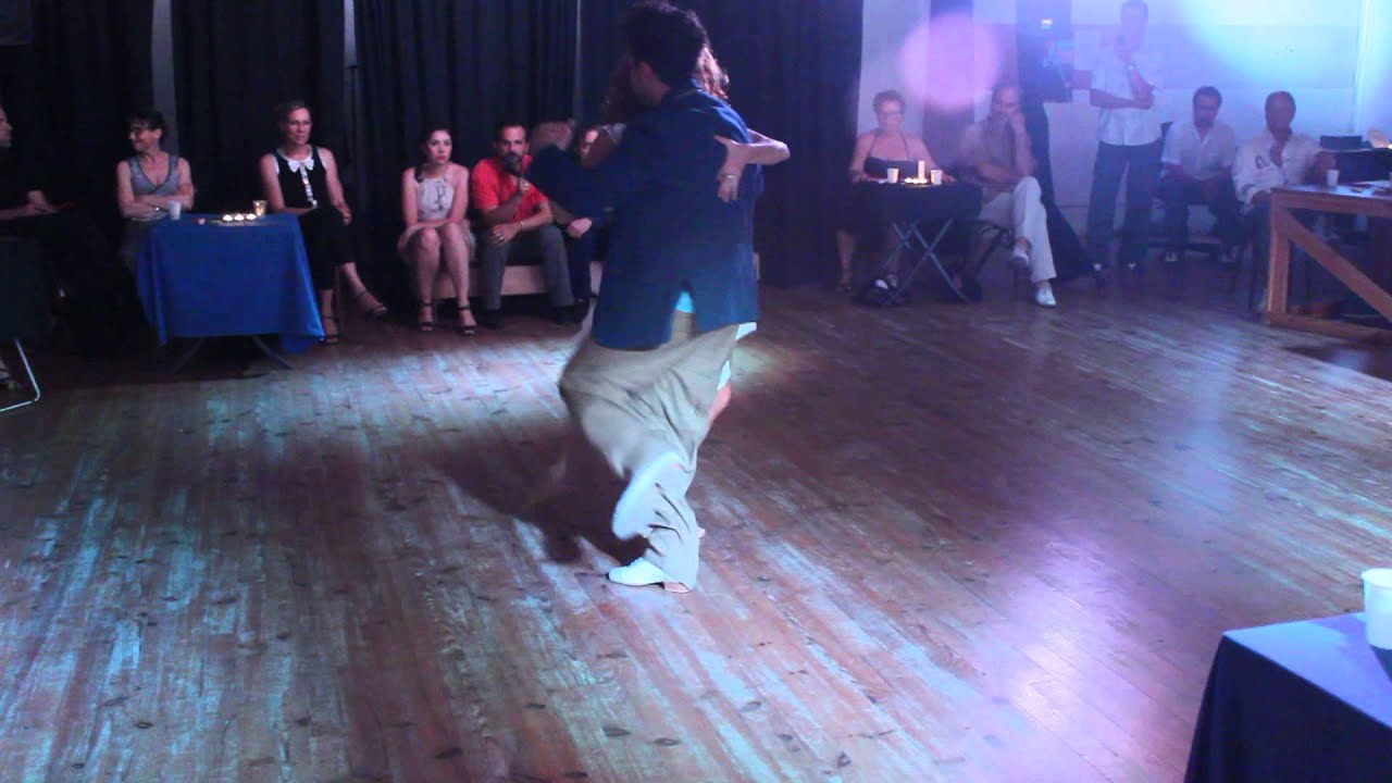 Rodrigo Fonti & Yamila Ivonne. Improvisación en Milonga El Recodo, Bordeaux. V