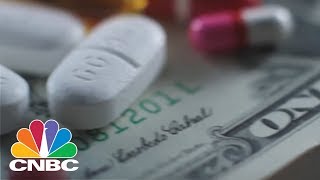 Here's What The $69 Billion CVS-Aetna Deal Means For The Average Person | CNBC