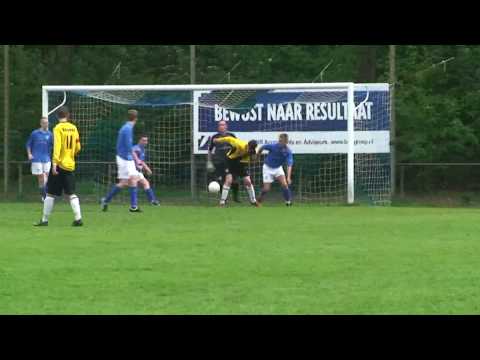 15 mei 2010 wedstrijd RSV A - NAC B doelpunt Thomas van Miert 2