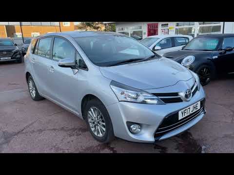 Toyota Verso YF17JHE