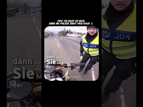 LIFEHACK bei Polizeikontrolle 😂 #lustig #lustigeclips #humor #germanhopecore