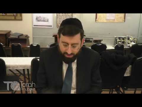 The Hiddur of Davening Mincha Before Lighting the Menorah on Erev Shabbos