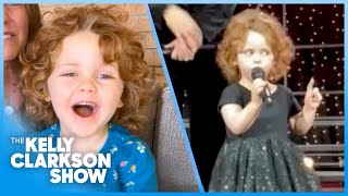 Kelly Clarkson Meets Toddler From Viral Christmas Concert Mic Drop