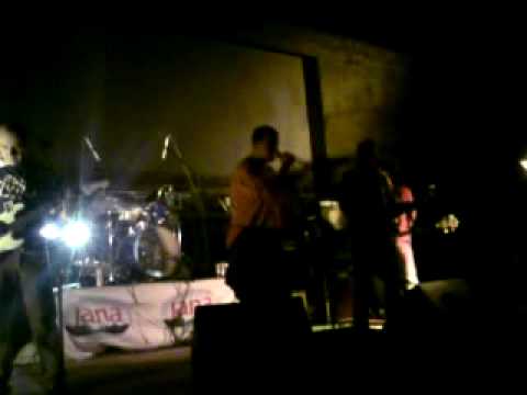 Gužva u 16ercu - McDonalds (LIVE)