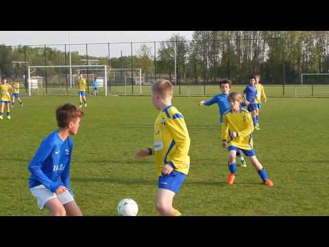 Vrije trap levert niets op door ingrijpen VSC verdediging.