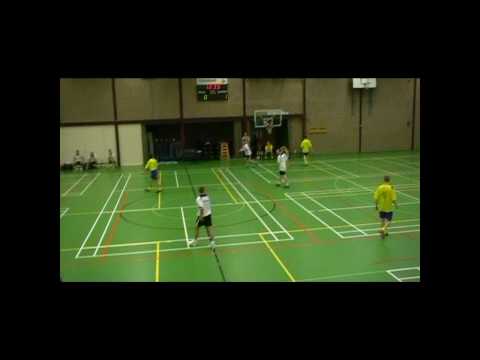 goal in basket futsal