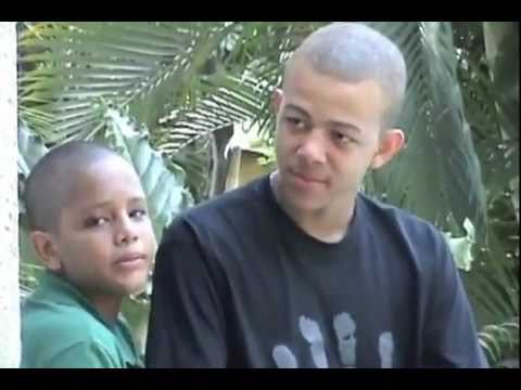 MARTELLY FAMILY CHRISTMAS SONG( NWEL TRIS-NWEL BEL)