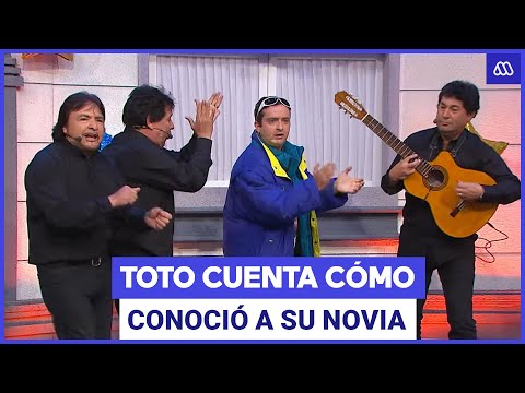 Toto le canta a su amada junto a Los Atletas de la Risa | Mejores momentos en Detrás del Muro | MCC