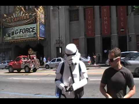 DA TRENDSETTAZ TAKE THE WALK OF FAME