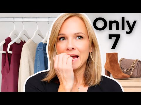 Petite Winter Capsule Wardrobe | Only 7 Pieces!
