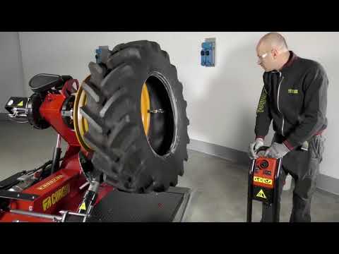 Corghi HD1000A Heavy Duty Tyre Changer