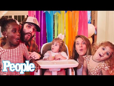 Thomas Rhett Hopes His Daughters "Will Take The Lesson Of Kindness" Into The World | PEOPLE