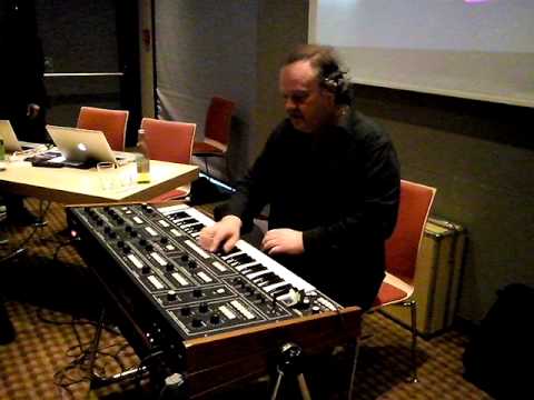 Elka Synthex reborn premiere