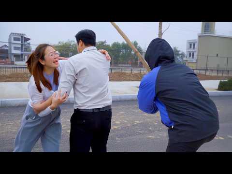 Jack Was Suddenly Injured at the Construction Site — Tu Tien Panicked