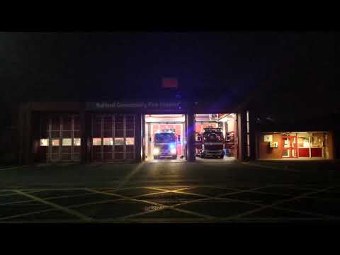 Greater Manchester FRS - 2x Pump Turnout from Salford