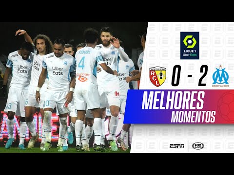 PAYET E BAKAMBU MARCAM, GUENDOUZI SOFRE PÊNALTI, E OLYMPIQUE VENCE O LENS NO FRANCÊS