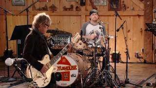 Live From Daryl&#39;s House - &quot;Taxman&quot;