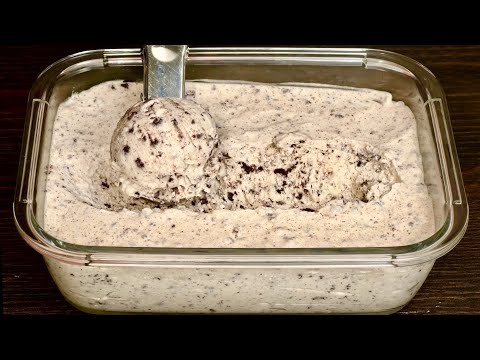 Great coffee ice cream with Oreo cookies! Disappears in 5 minutes!