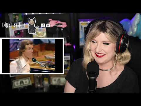 Carpenters Live London UK 1976 (excerpt) - Tauri Reacts