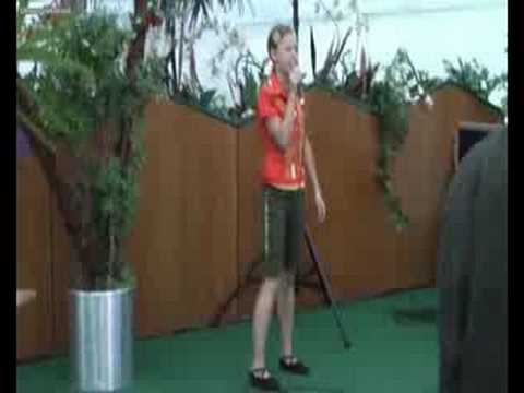 Julia Hübner vom Kiddy Contest beim Praterrummel - Vollmond