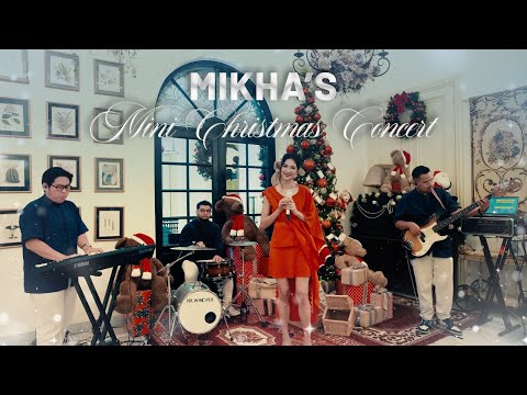 Mikha's Mini Christmas Concert